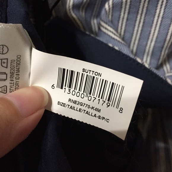 BCBG MaxAzria Sutton Striped Wide Leg Pant - Picture 10 of 10